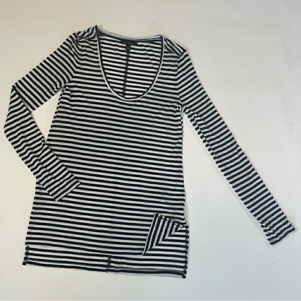 Banana Republic Black & White stripe Long sleeve long  top - tunic